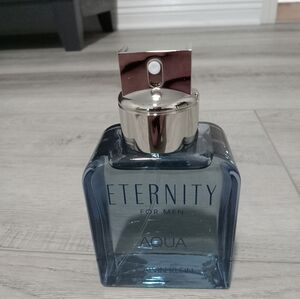 Calvin Klein Aqua Cologne with Silver Cap